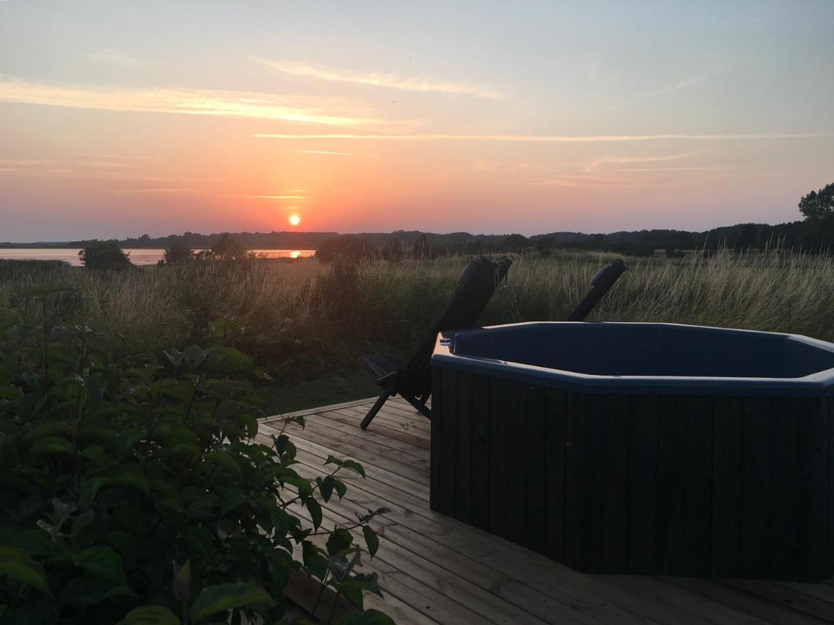 Saare Glamping Hotel Salme Buitenkant foto